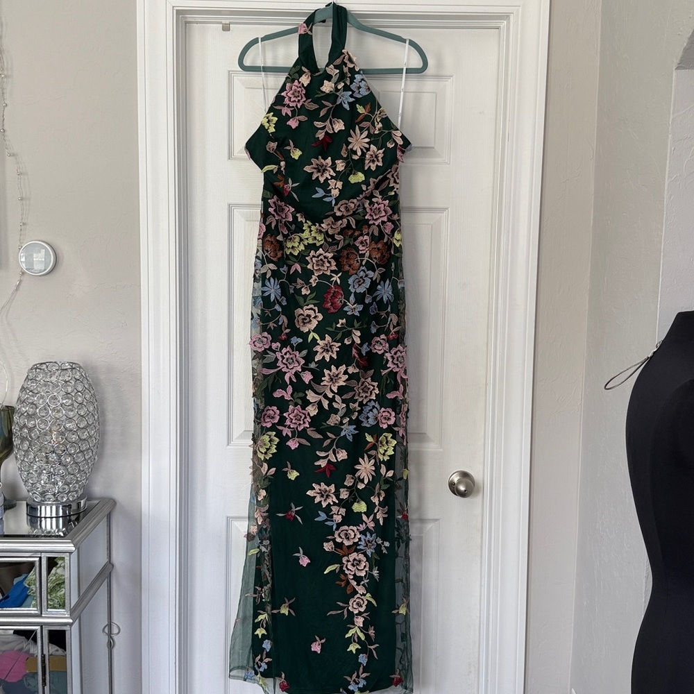Lulus Infinite Praise Emerald 3D Floral Embroidered Halter Maxi Dress Wedding - Picture 4 of 9
